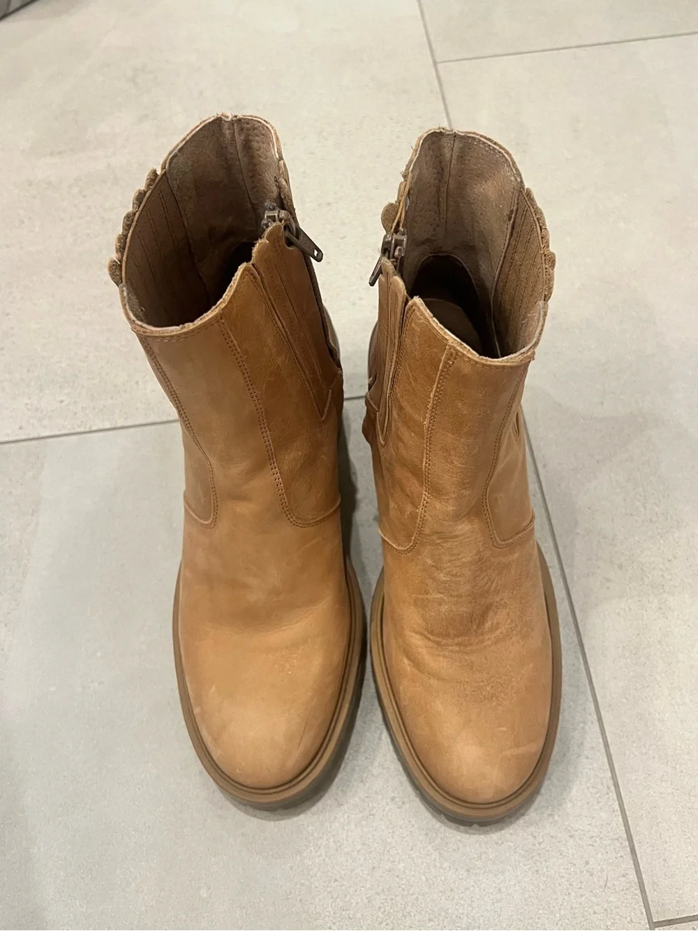 Free People James Chelsea Tan Leather Boot